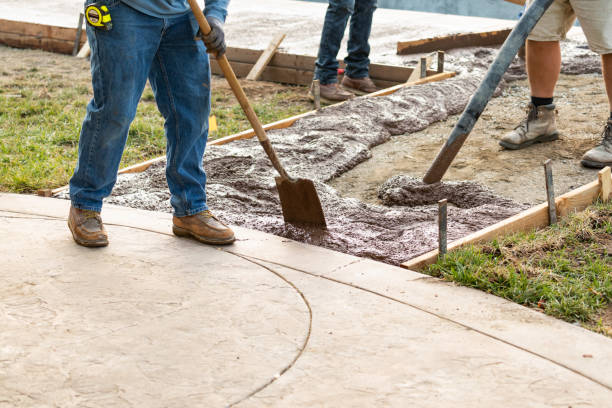 Best Local Concrete Companies  in Coleraine, MN